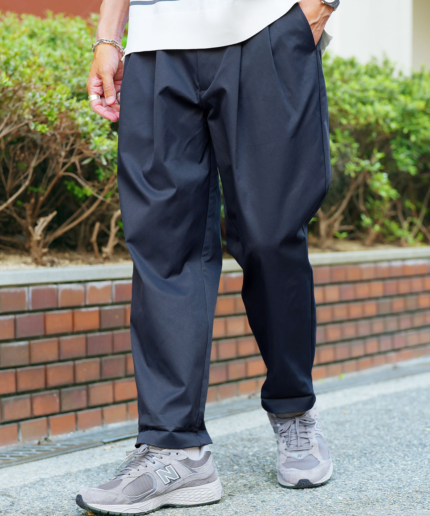 （g）グラム黒 ウエストゴム テーパードチノパン JIGGYS SHOP（ジギーズショップ） ワイドパンツ チノパン メンズ