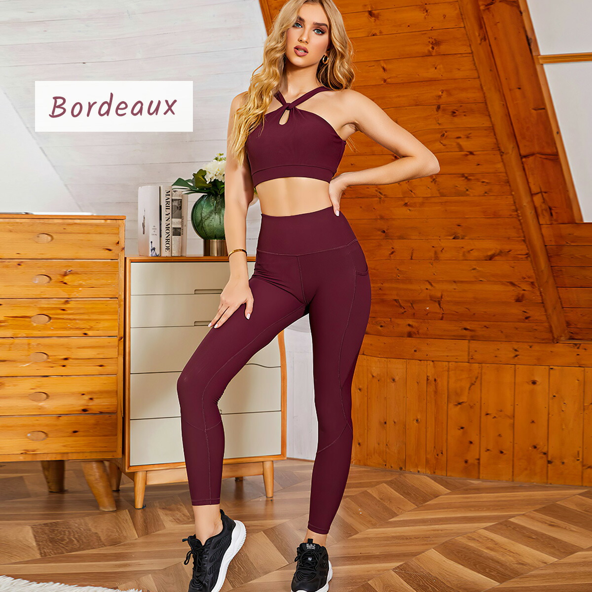 ワコール　womanフィットネス　ヨガ　ジム用　ウォーキング新作新品未使用M VEROMAN スポーツブラ 揺れない ヨガウェア ホルターネック トップス