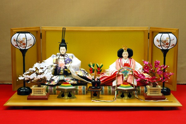 雛人形 ひな人形 親王飾り 逸品 正絹刺繍 白 屏風が高さ35cmの6曲絹