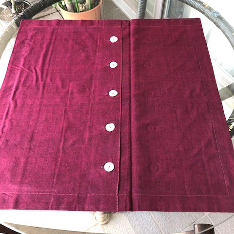 バリイカットのクッションカバー03 |  | 01