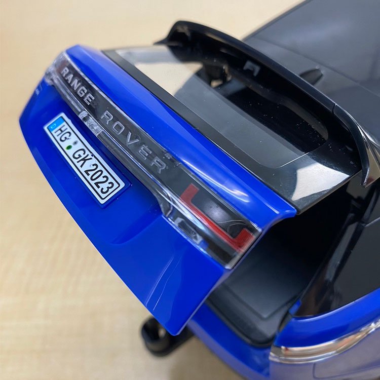 bruder ランドローバー1/18 ドイツ製 未使用 bruder（ブルーダー） bruder Range Rover ヴェラール bruder-02880