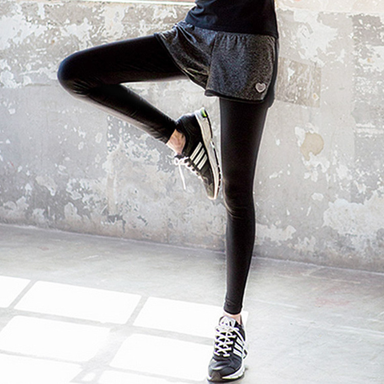 スポーツウェア レディース パンツ スパッツ 一体型レギンス