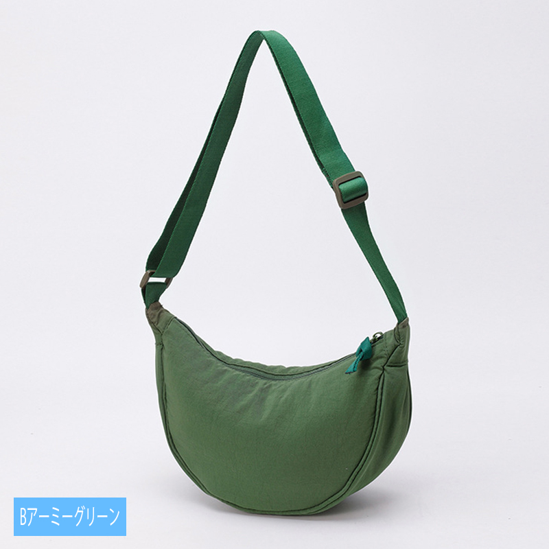 BA105#ショルダーバッグ レディース 軽い 当日発送 20color 斜めがけバッグ 大きめ 大容量 バッグ 軽量 肩掛け 通勤 通学 ナイロン 通勤バッグ 餃子バッグ 無地 |  | 20