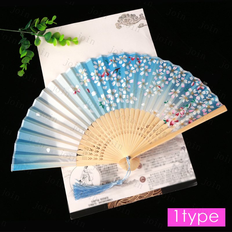 扇子 (z162#) 当日発送 20type うちわ レディース 和柄 浴衣 着物 女性用 和風 せんす 花柄 おしゃれ 折りたたみ 母の日 プレゼント 涼しい 和装小物 暑さ対策 |  | 01