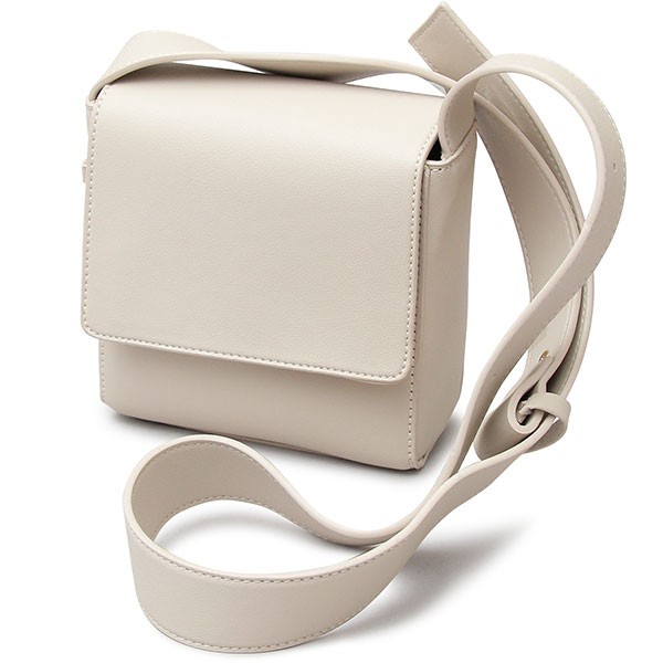 カバン FENDI フェンディ バッグ ハンドバッグ ショルダーバッグ