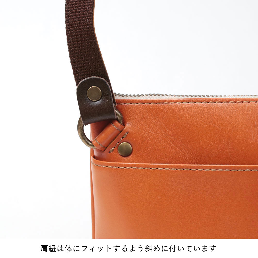 LESS DESIGN サコッシュ 本革 ディテール