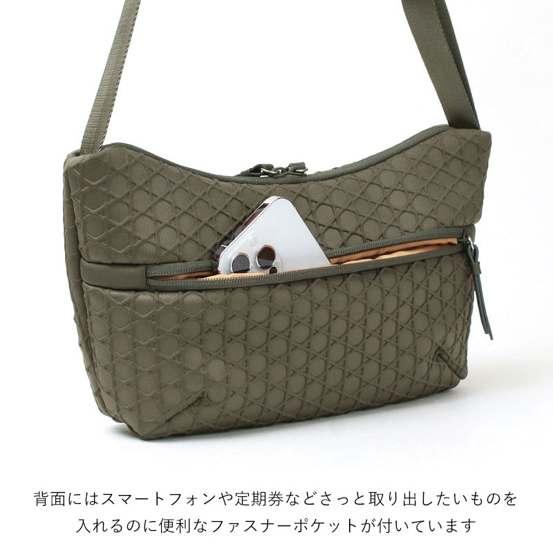 LAQUOH KAGOME ショルダーバッグ 背面