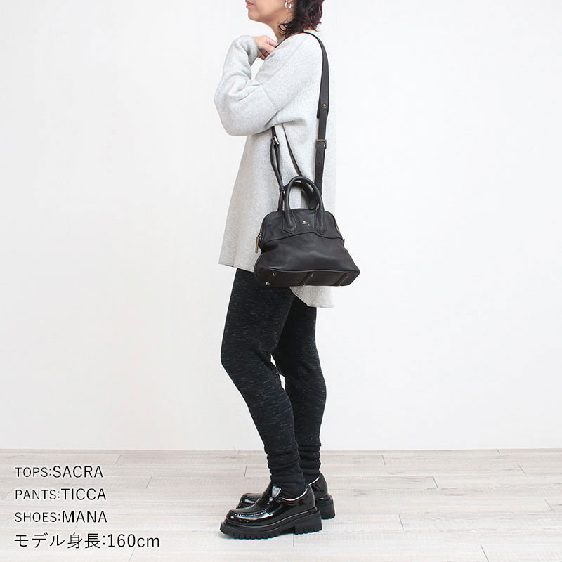 mul ラウンドトートS コーディネート