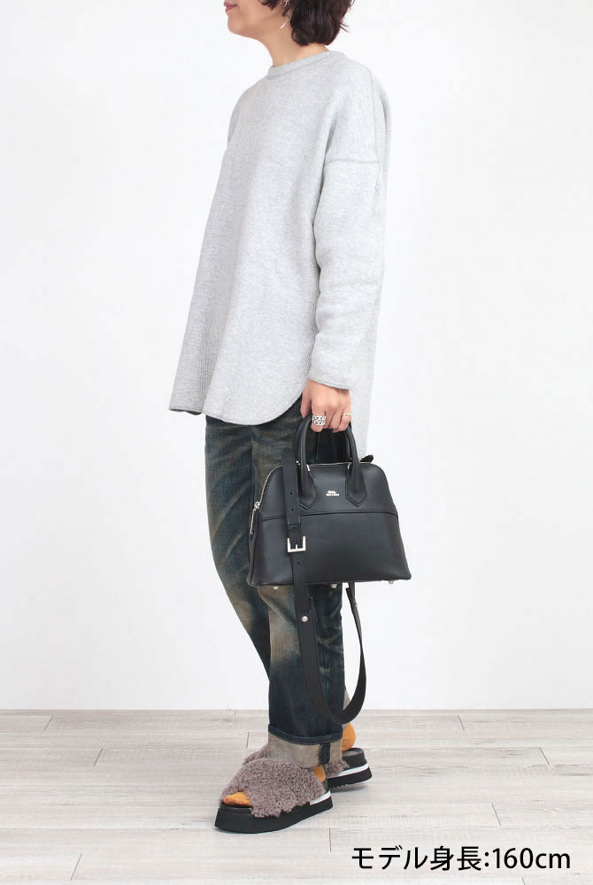 mul ラウンドトートM コーディネート例