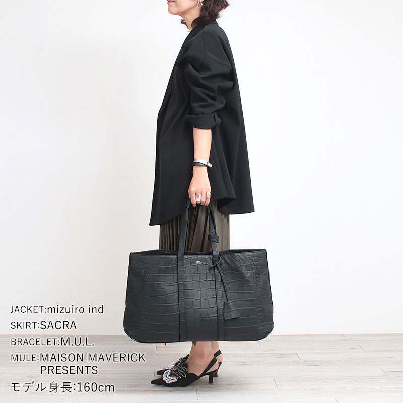 MUL ミニマルトートM 変形して印象チェンジ