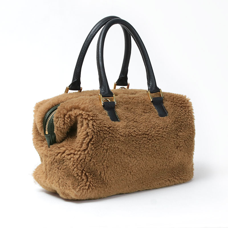 VIOLAd'ORO（ヴィオラドーロ） ボストンバッグ エコファー 2way