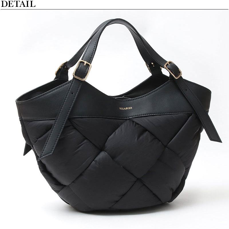 VIOLAd'ORO（ヴィオラドーロ） ナイロンボンディングトート V8956