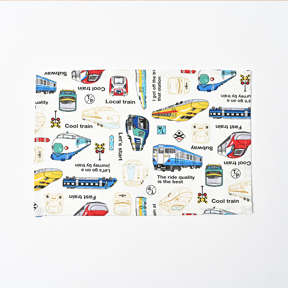 ランチョンマット 子供 小学校 おしゃれ 北欧 布 キッズランチョンマット 30×20cm でんしゃ 日本製 fabrizm 幼稚園 保育園 ティーマット 吸水 爆買 | fabrizm | 01