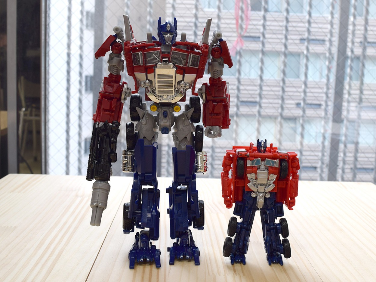 Amazon.com: MV 6 Legendary Optimus Prime Transformers : Toys
