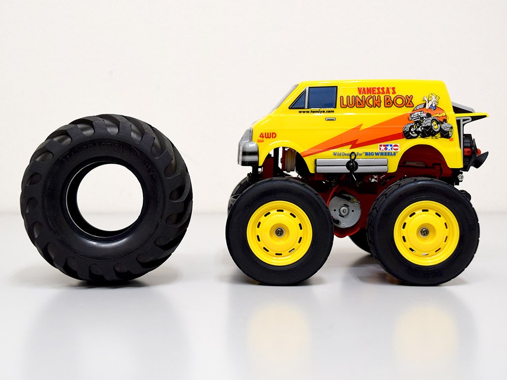 休日限定 タミヤのラジコン「1/24のランチボックスミニ」は組み立て不要 その他