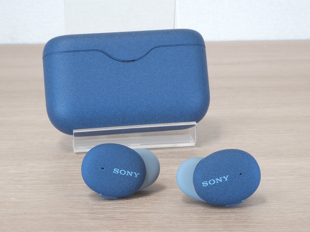 SONY WF-H800をレビュー！コンパクトで高音質、カジュアルで