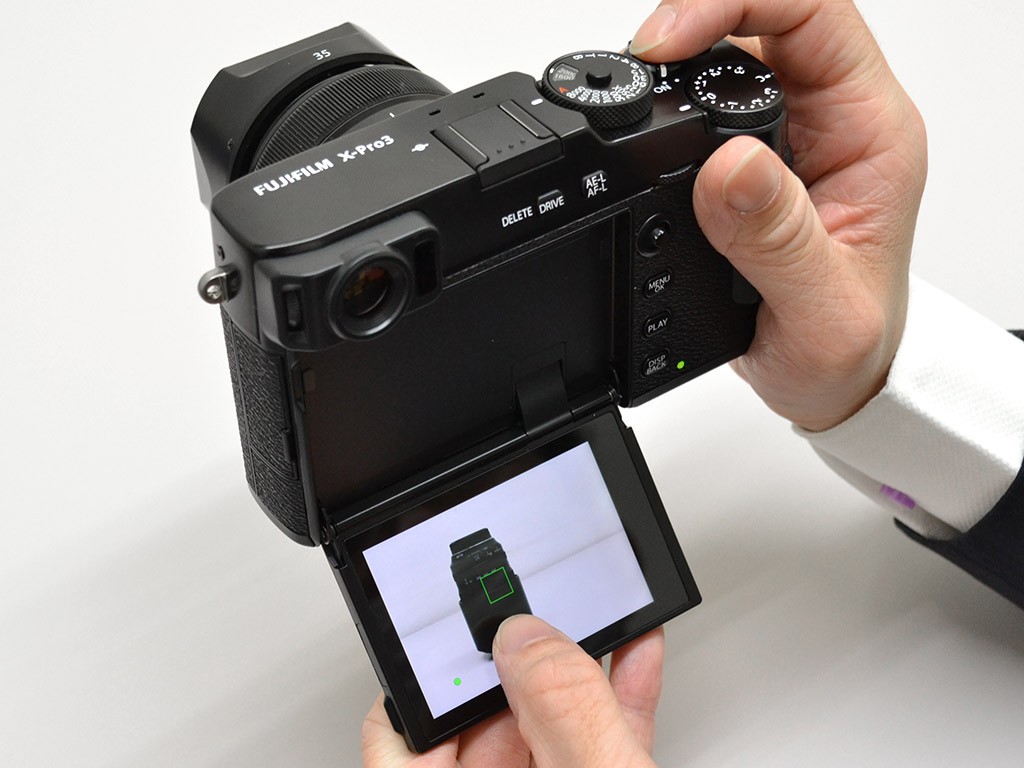 FUJIFILM X-Pro3」実機レビュー「撮影に集中しよう！」 そんな