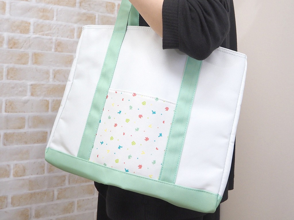 あつまれどうぶつの森ソフト トートバッグ 付き & スイッチライト  