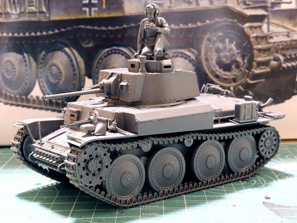 イケオジ＆エッチングパーツ付！タミヤ ドイツ軽戦車 38tE/F型 を