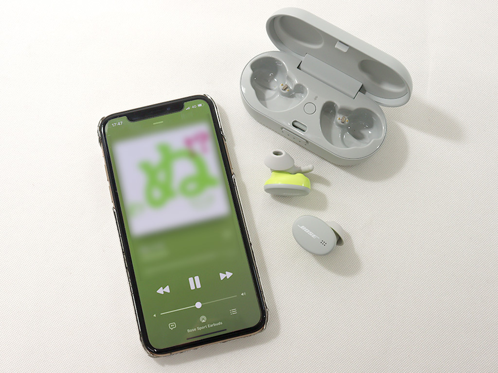 迫力のサウンドと抜群の装着感。スポーツ中なら「Bose Sport