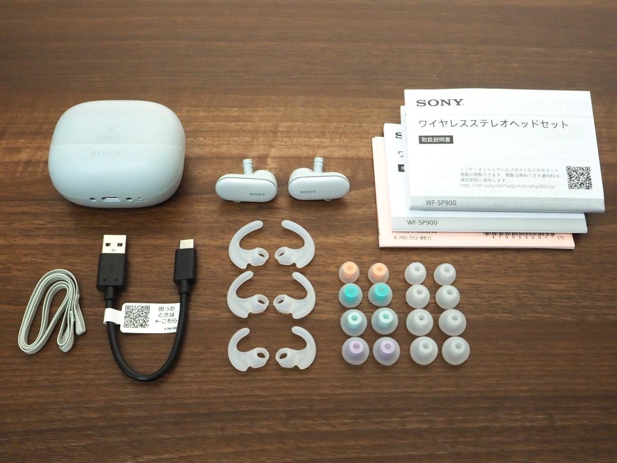 ソニー WF-SP900は、遅延を改善するNFMI接続で、動画試聴も快適な完全