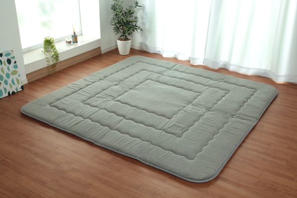 日本製のこたつ用敷布団 モデルノ 撥水加工タイプ 長方形 130×190cm 送料無料 日本製 国内 国産 ラグ カーペット おしゃれ こたつ布団 こたつ敷き 敷布団 カーペット マット ふわふわ ポリエステル シェニール生地 防音 遮音 騒音防止 保温 あったか 洗濯不可 イケヒコ 日本製のこたつ用敷布団 モデルノ 撥水加工タイプ 長方形 130