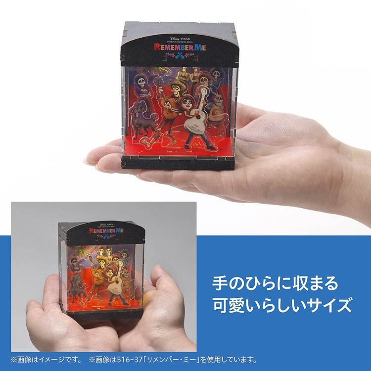 ディズニーインテリア ウッディ バズライトイヤー 光るインテリア LED