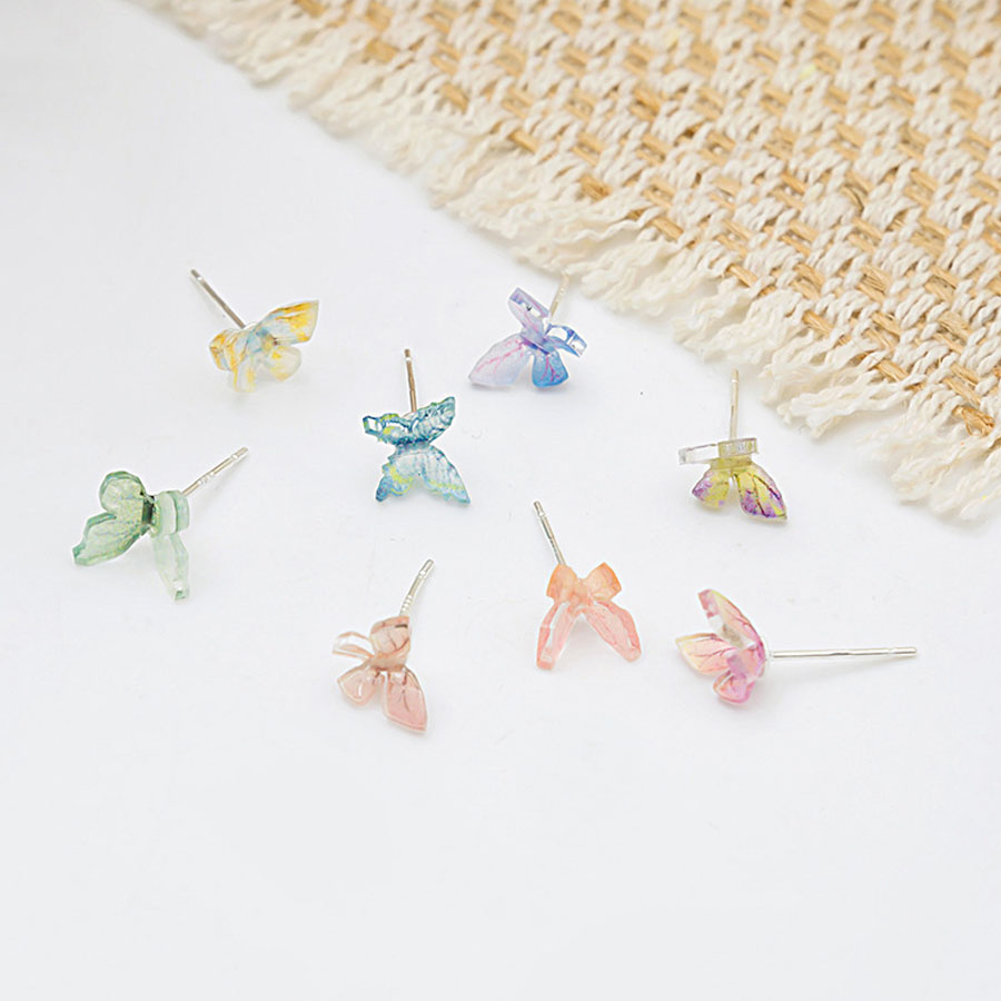 a478F【カラフルバタフライ⭐️】ピアス プラチナコート ミニ