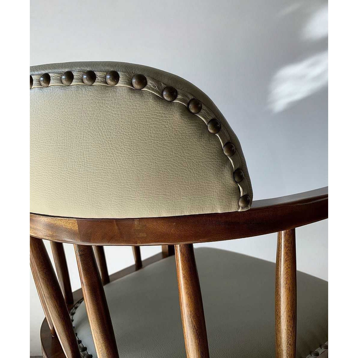 ACME Furniture（アクメファニチャー） OAKS ARM CHAIR_PVC ベージュ