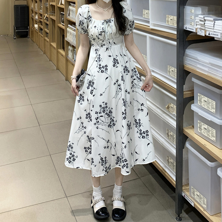 花柄ワンピース ワンピース 首元リボン パフスリーブ 白 半袖