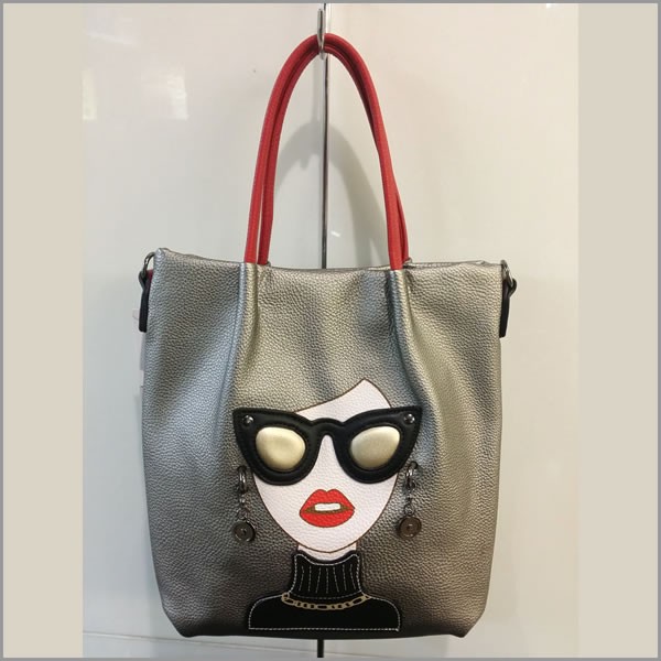 ショルダーバッグ 顔 フェイス サングラス レディースバッグ Fecebag Ondina 通販 Yahoo ショッピング