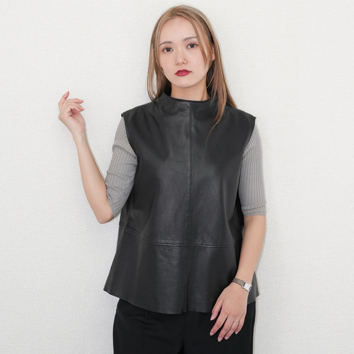 レザーベスト トップス レディース ハイネック 本革 ラムレザー