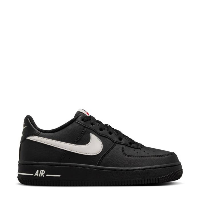 NIKE エアフォース1 キッズ　23.5 黒 ナイキ エアフォース 1 LE キッズ (キッズスニーカー) 価格比較