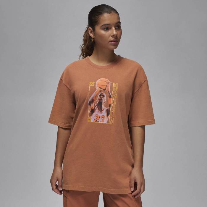 ナイキ ジョーダン Jordan 【 Graphic Oversized T-Shirt Women's 】 レディース