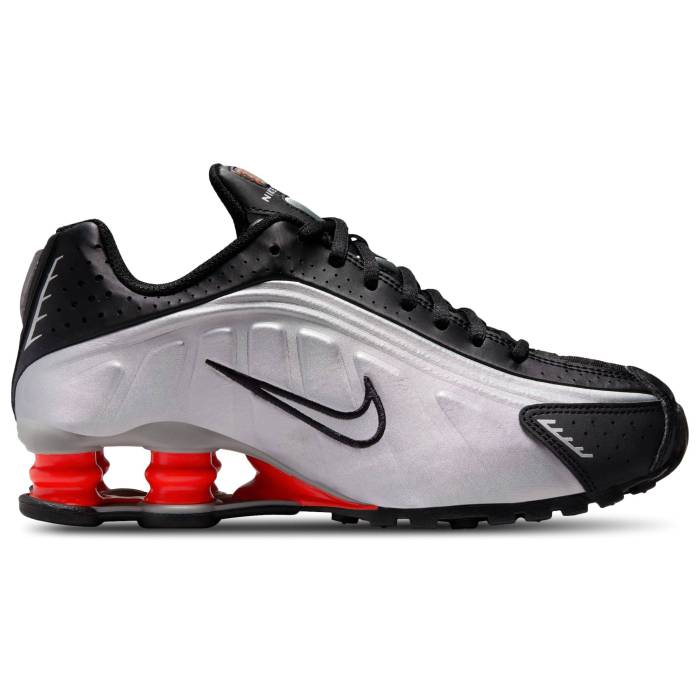ʥ Nike  Shox R4 Boys' Grade School 