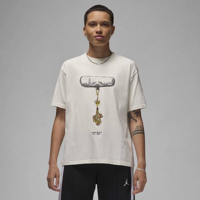 ナイキ ジョーダン Jordan 【 Gf Short Sleeve Gfx T-Shirt Oly Women's 】 レディース
