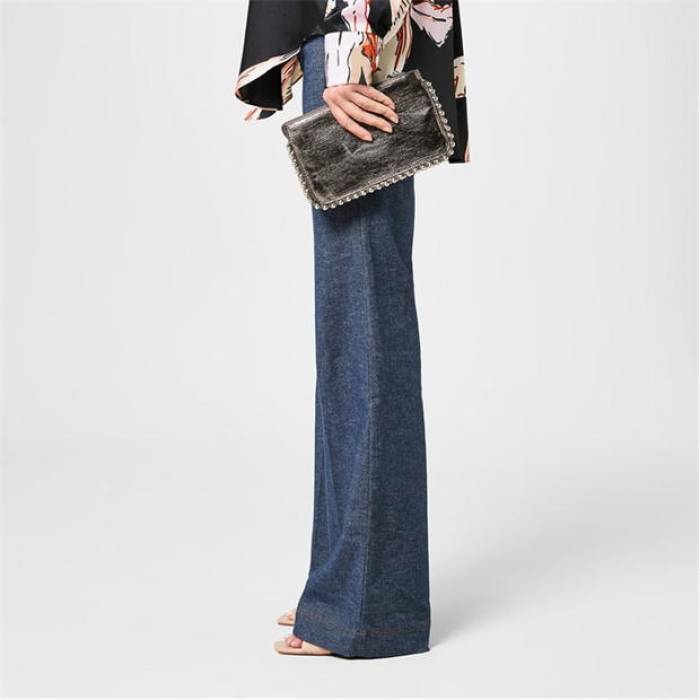 Be You 【 Metallic Clutch Bag With Chain Women 】 ファッション レディースファッション バッグ クラッチバッグ レディー