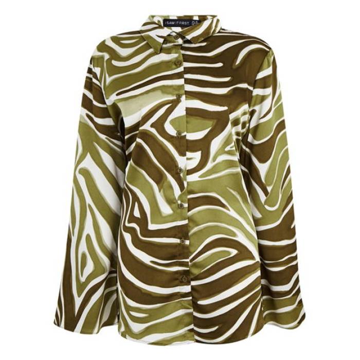 I Saw It First 【 Printed Satin Flared Sleeve Shirt Women 】 ファッション レディースファッション トップス その他トップス
