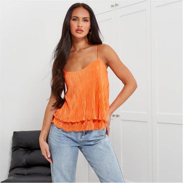 I Saw It First 【 Plisse Layered Cami Top Women 】 ファッション レディースファッション トップス ベスト ジレ レディー