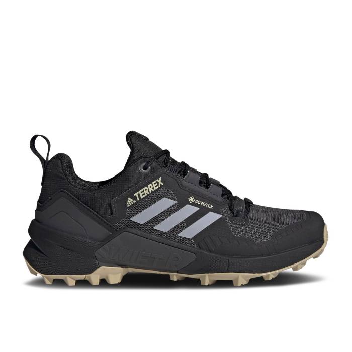 アディダス Adidas  レディース