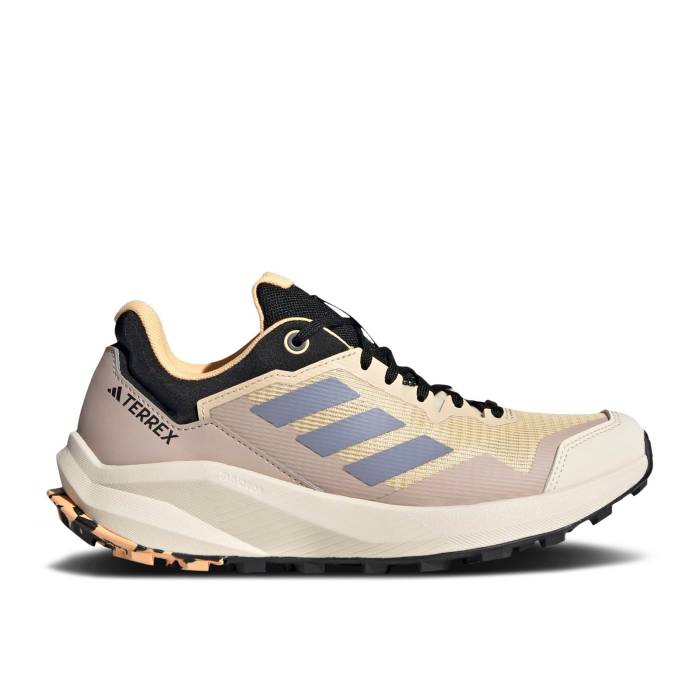 アディダス Adidas  レディース