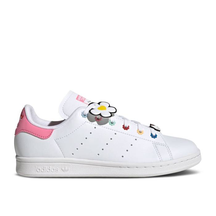 ǥ Adidas  Hello Kitty X Stan Smith J 'Floral Beads' Youth  ˥ å