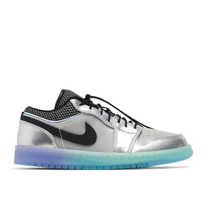 未使用品美品NIKE WMNS AIR JORDAN ジョーダン1 LOW SE NIKE公式】エア ジョーダン 1 LOW SE ウィメンズシューズ