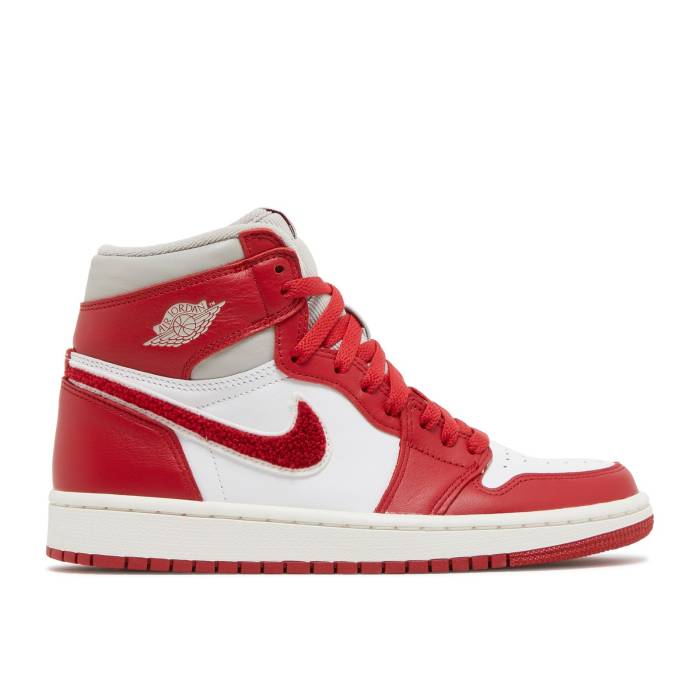 iCL@GAW[_ Air Jordan y Wmns Jordan 1 High Og 'Newstalgia Chenille' Women z fB[X