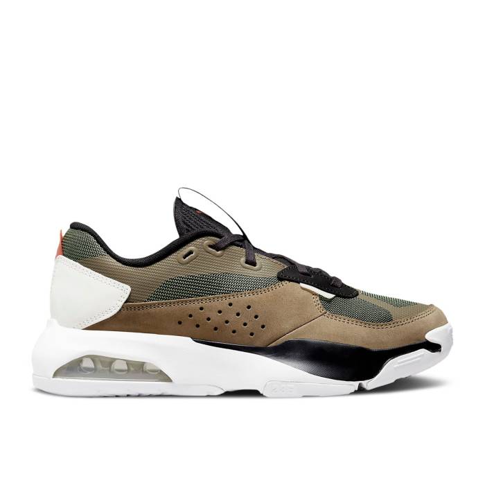 ナイキ エアジョーダン Air Jordan 【 Wmns Jordan Air 200E ナイキ エアジョーダン Air Jordan 【 Wmns Jordan Air 200E