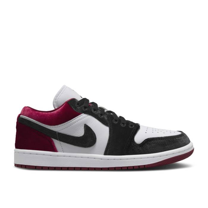 iCL@GAW[_ Air Jordan y Wmns Jordan 1 Low 'Velvet Black Toe' Women z fB[X