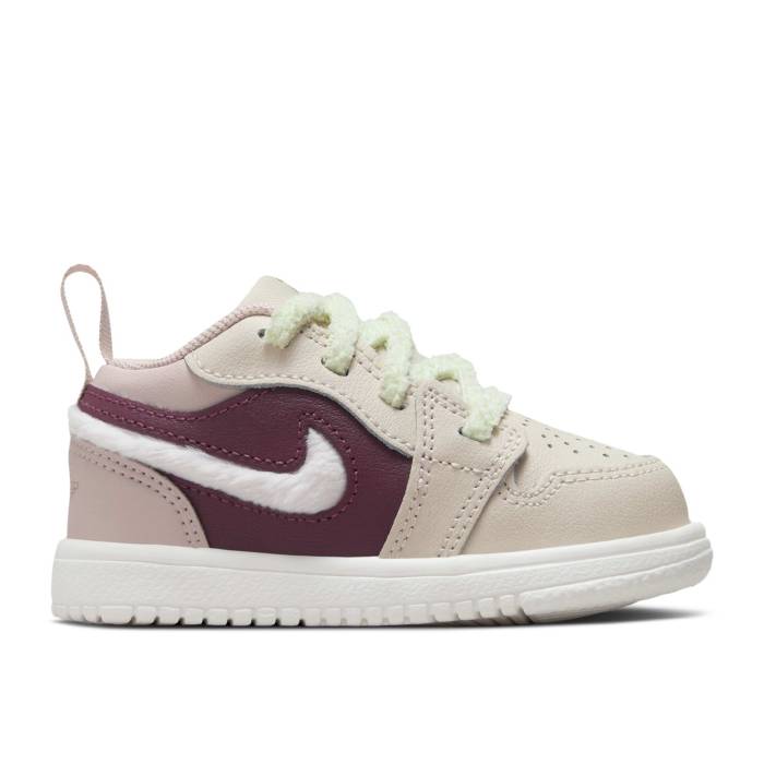 iCL@GAW[_ Air Jordan y Jordan 1 Low Alt Se Td 'Fur Swoosh' Infant z xr[