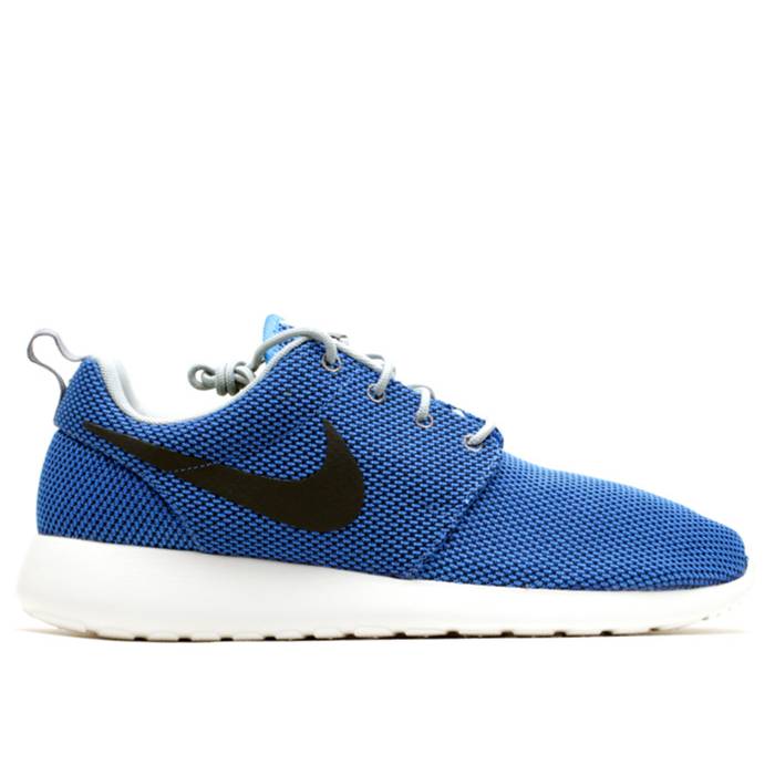 ナイキ NIKE MENS メンズ ROSHE ONE スニーカー ナイキ ローシ ワン (メンズスニーカー) 価格比較 - 価格.com