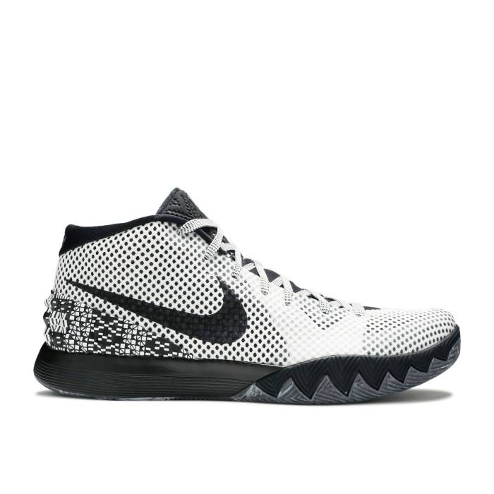 Kyrie1 カイリー1 激レア黒 希望価格投げてね kyrie1のおすすめ人気商品一覧 通販 - Yahoo!ショッピング
