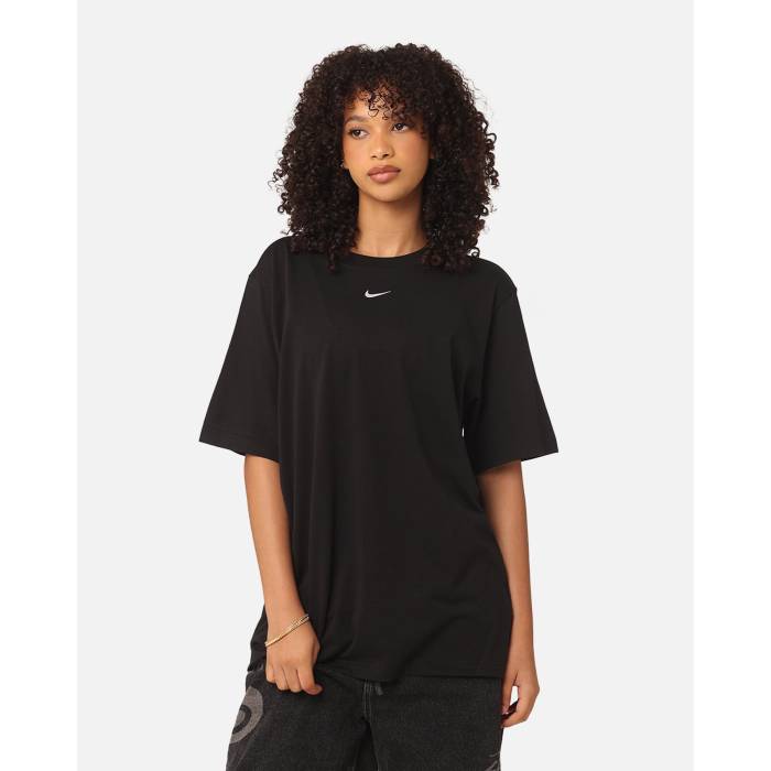 ナイキ Nike 【 Women's Sportswear Essentials T-Shirt Womens 】 レディース